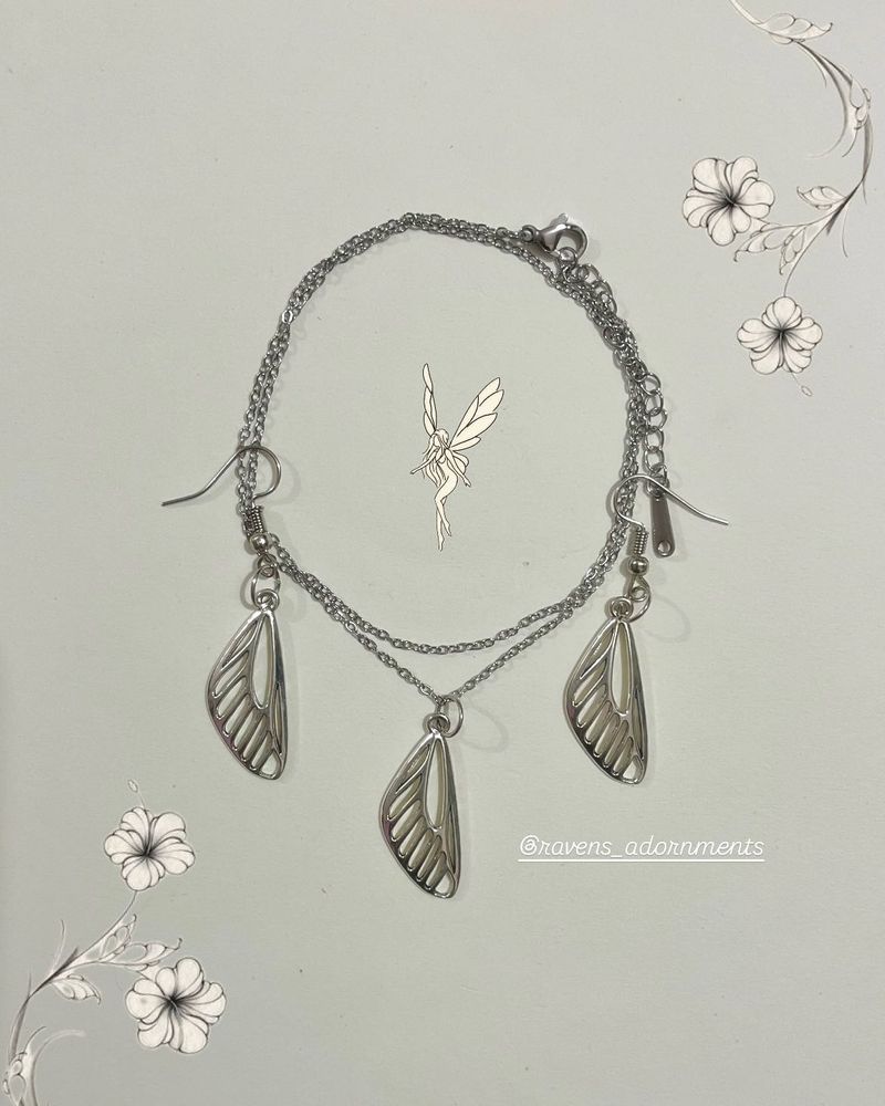 Pinteresty Fairy Wing Charm Bracelet