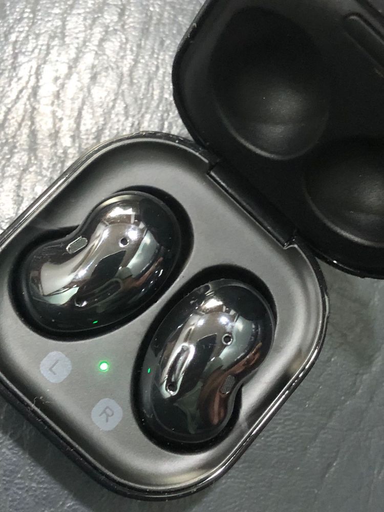 Samsung Galaxy Buds Live