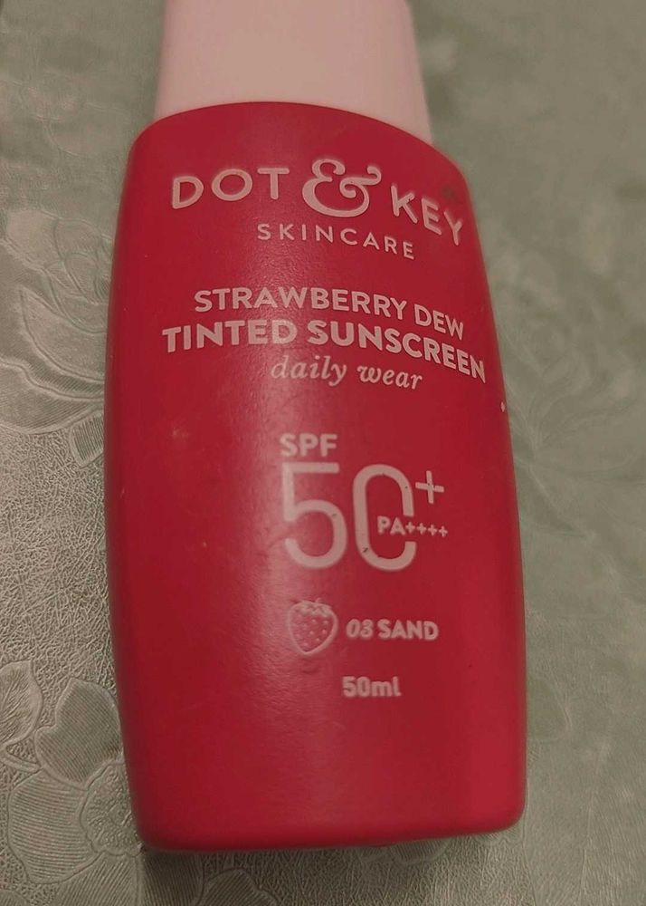 Dot &amp; Key Sunscreen SPF 50