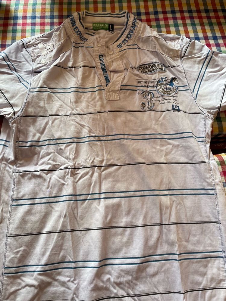 Mens T shirt