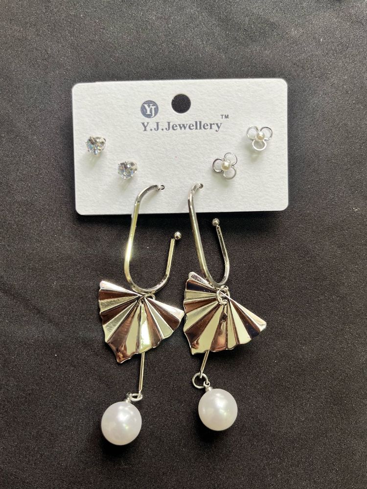 Earrings Set