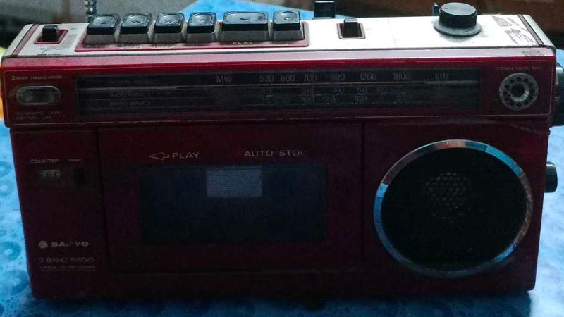 Vintage Sanyo Cassette Player