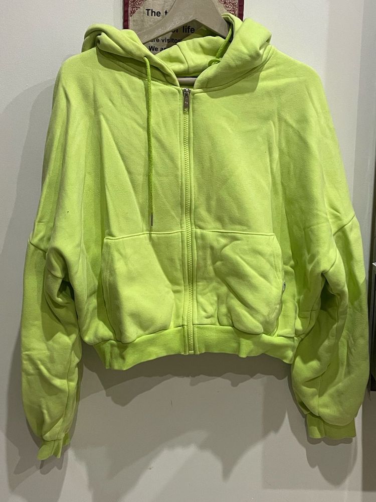💚 Bright Neon Green Hoodie – Cozy &amp; Trendy 💚