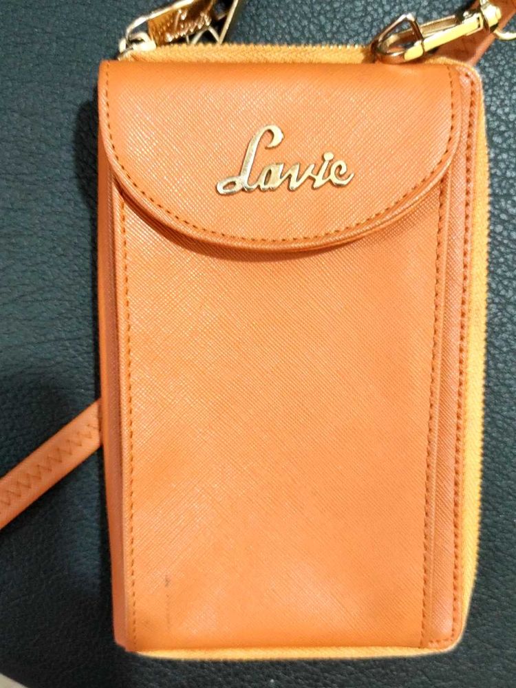Brown Sling Bag For Women And Girls..