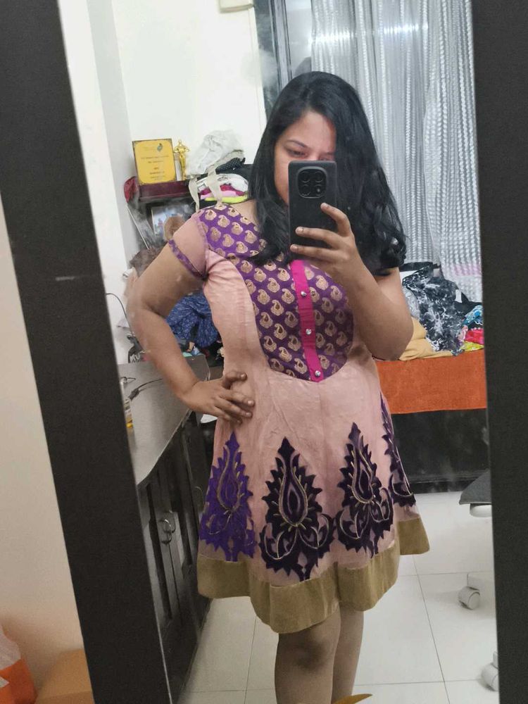 Gorgeous Net &amp; velvet Kurti