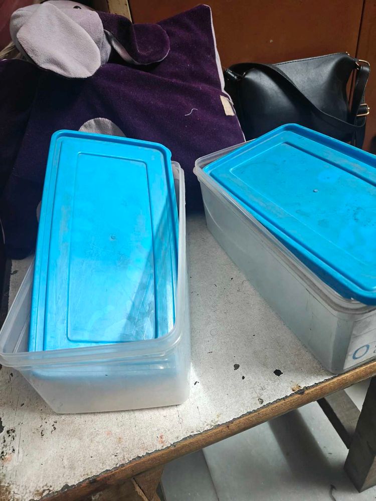 Plastic Medical Containers