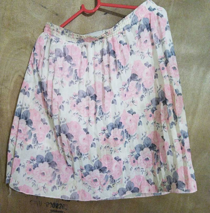 Floral Print Mini Skirt