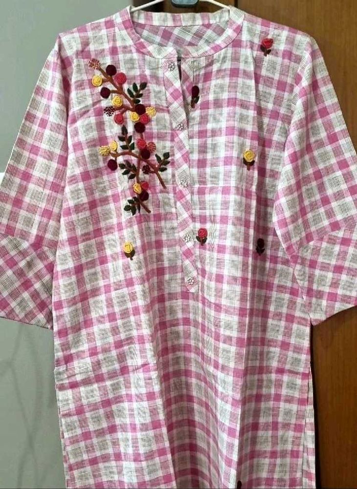 Checkered Embroidered Kurta