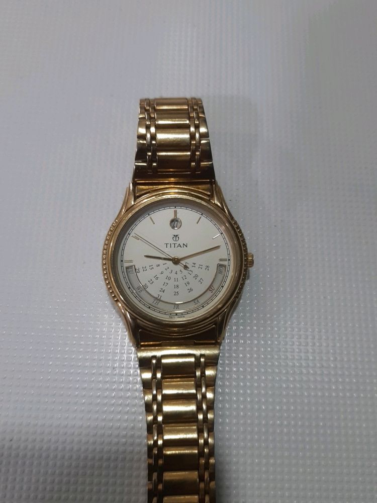 Titan Vintage Analog Watch