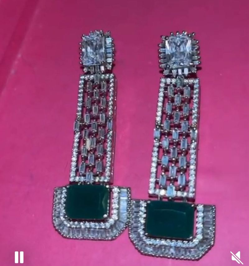Emerald Drop Earrings