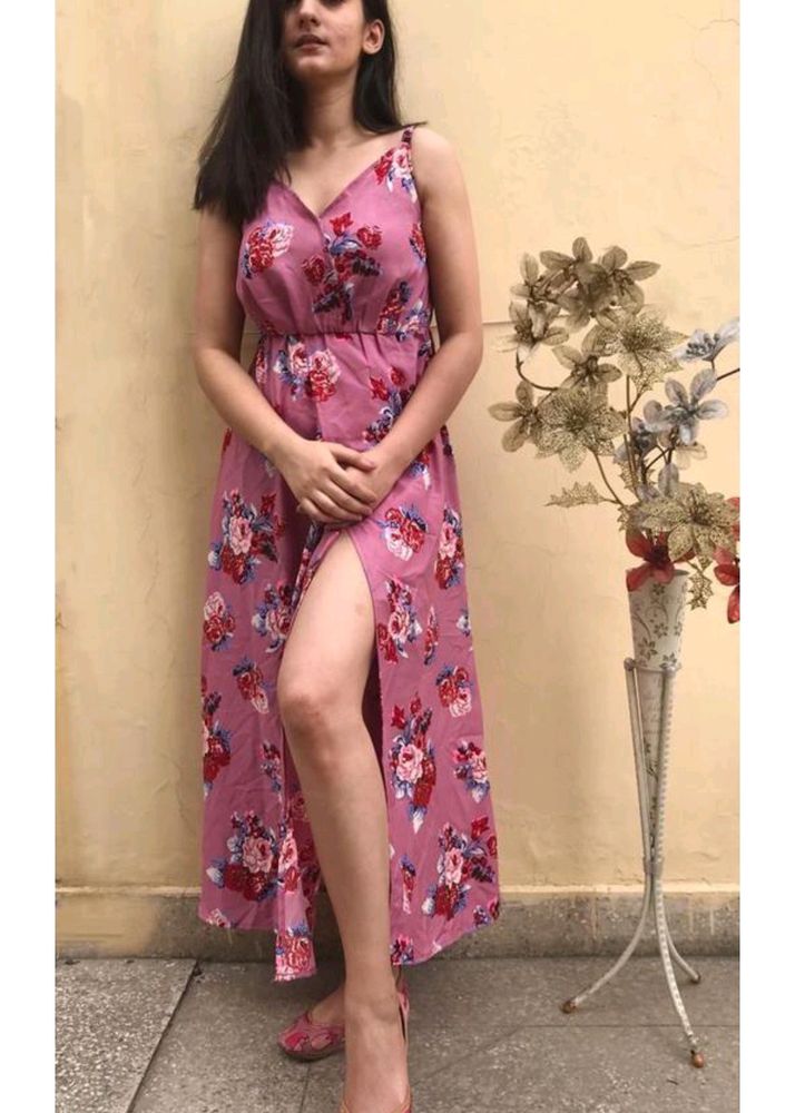 Fancy Glamourous Women Dress (Offer Accepted Till 500rs)