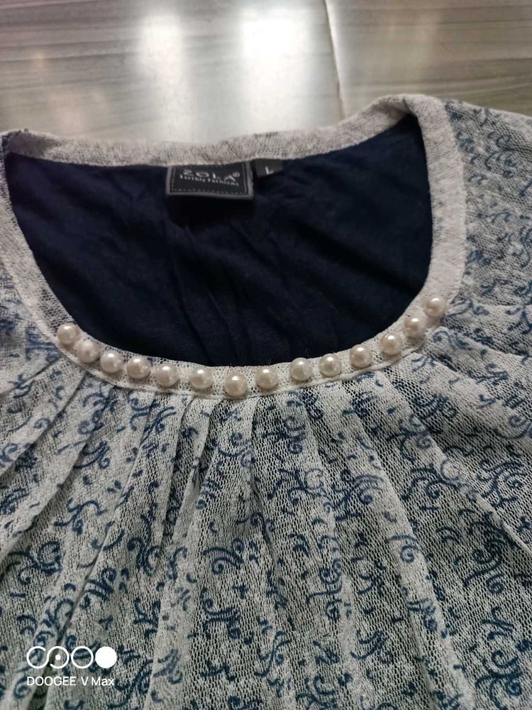 Elegant Floral Top