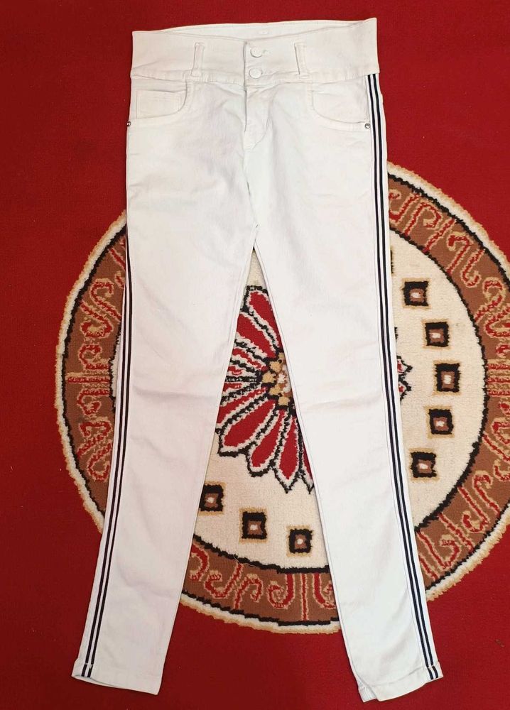 White Jeans with Striped Detail