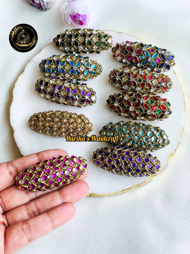 Beautiful silk thread saree pins one piece