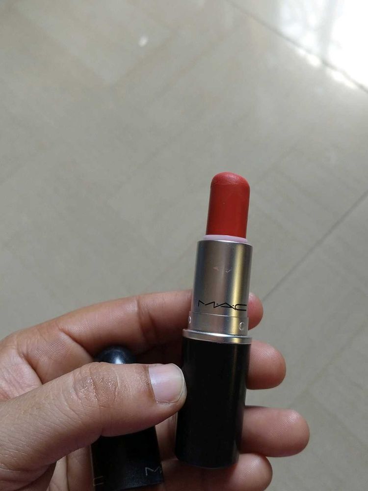 MAC Lipstick So chaud