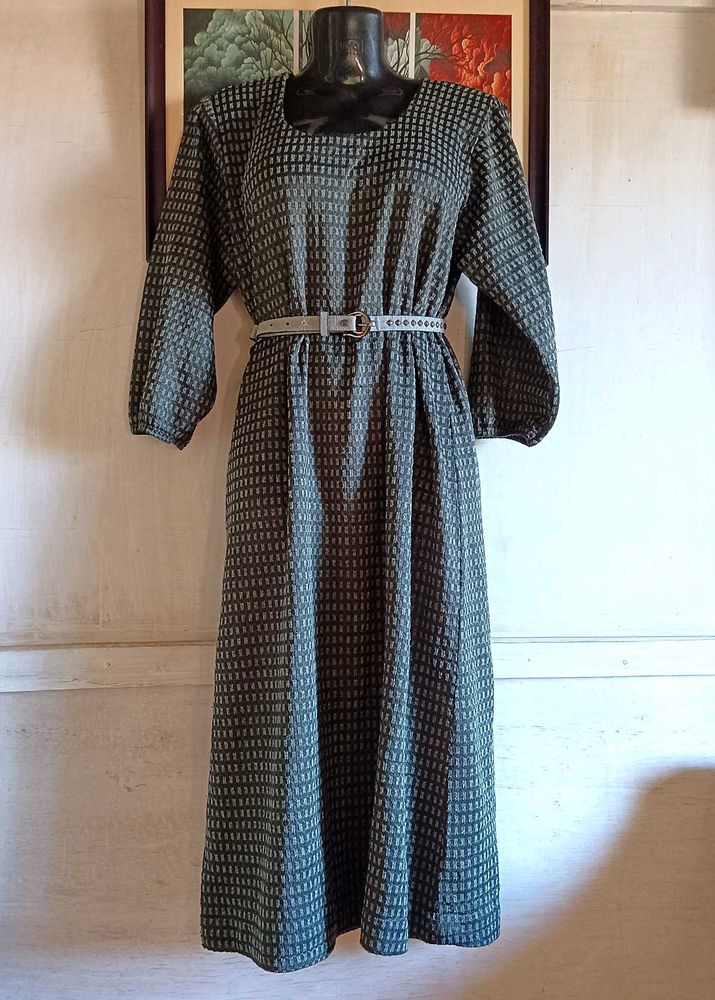 Vintage Style Midi Dress