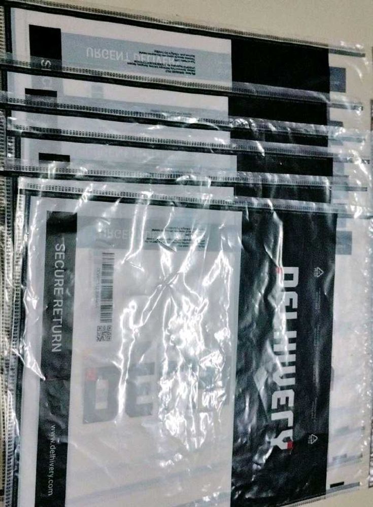 M Size Parcel Packing Bags