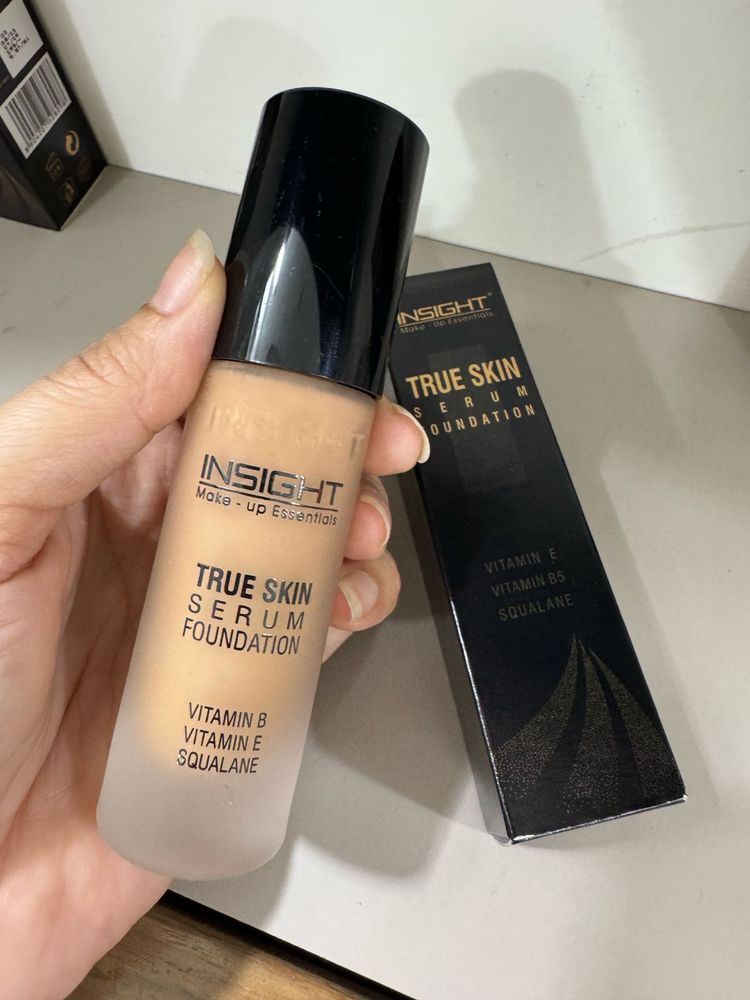 NEW! Insight True Skin Serum Foundation - MN16