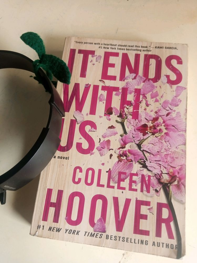 &#34;It Ends With Us&#34; by Colleen Hoover