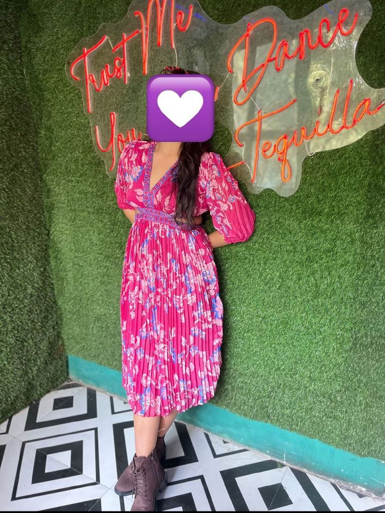 Floral Cutout Midi Dress
