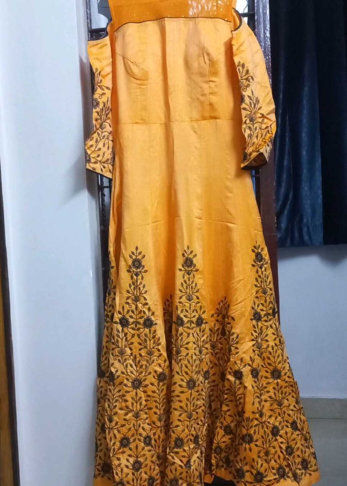 Elegant wedding Ethnic Gown