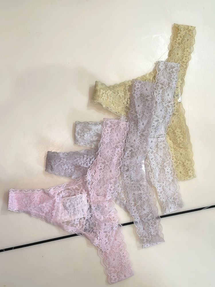 H&amp;M Thongs