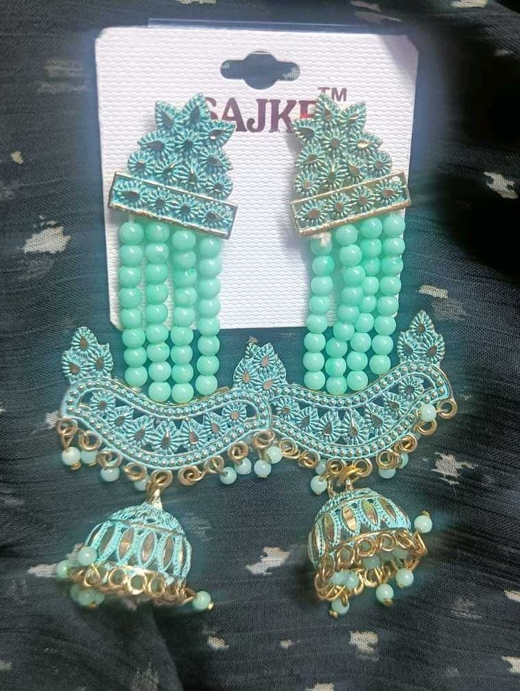 Traditional Fancy Green Earing❤❤