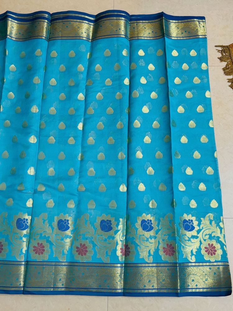 Blue kathpadar Blend Saree