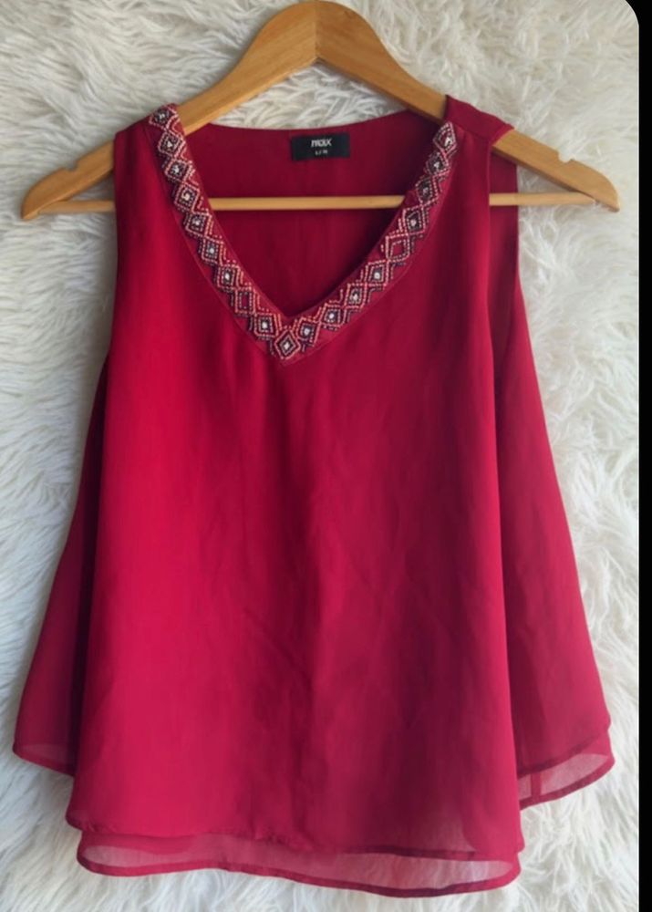 Burgundy Embellished Tank top