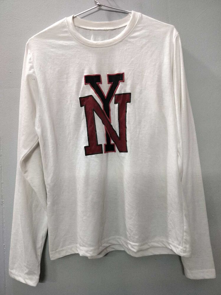 WHITE TSHIRT WITH N Y DESIGN SIZE S TO M