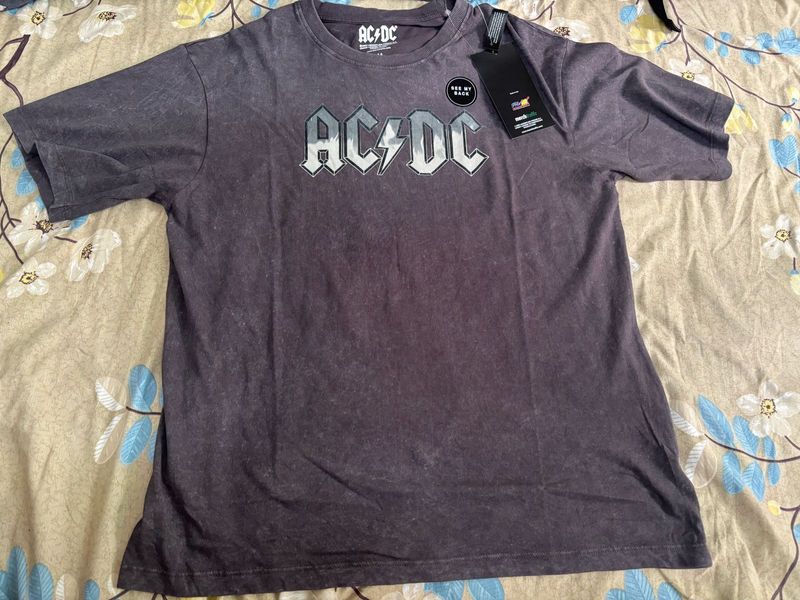 New AC/DC T Shirt For Sale‼️‼️