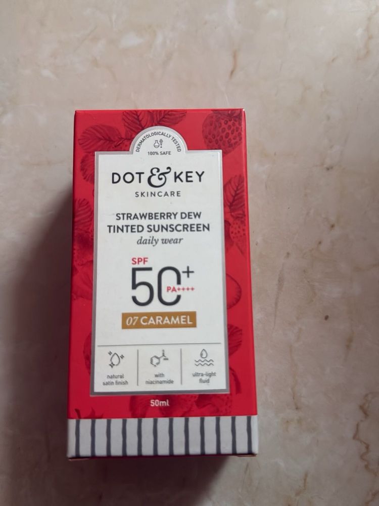 Dot &amp; Key Sunscreen SPF 50
