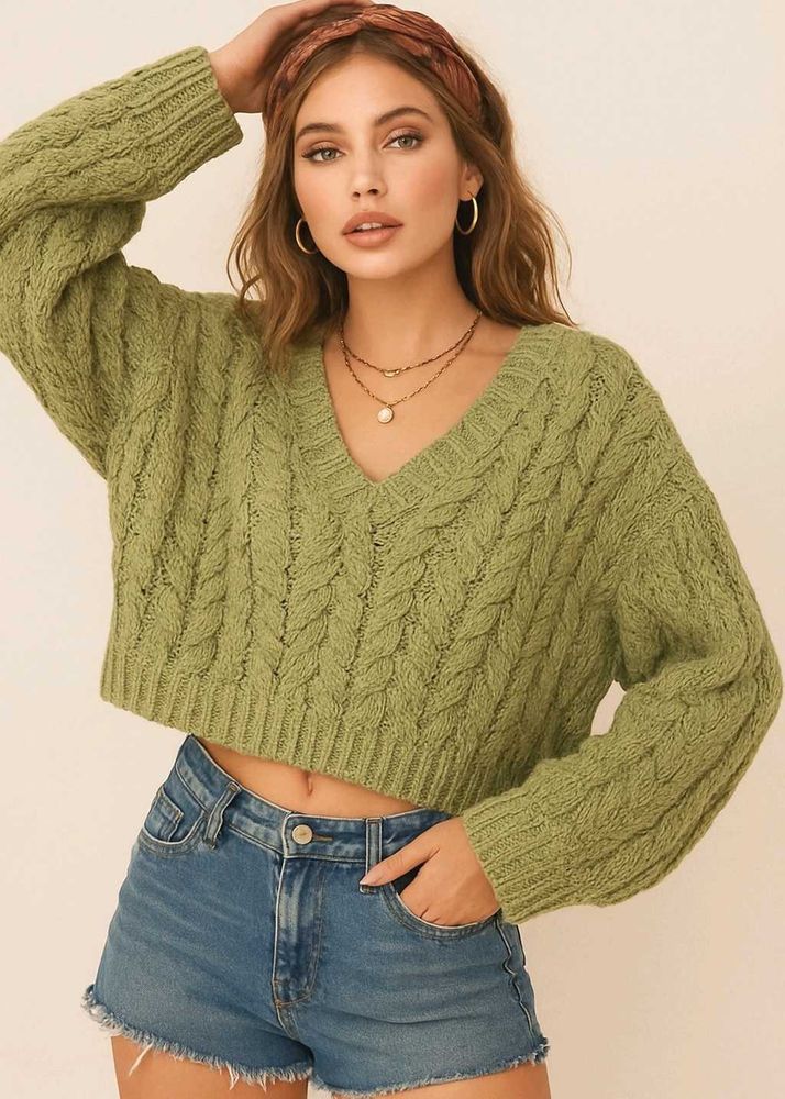 B2G2 🎁 Oversized Green Knit Cropped Sweater E