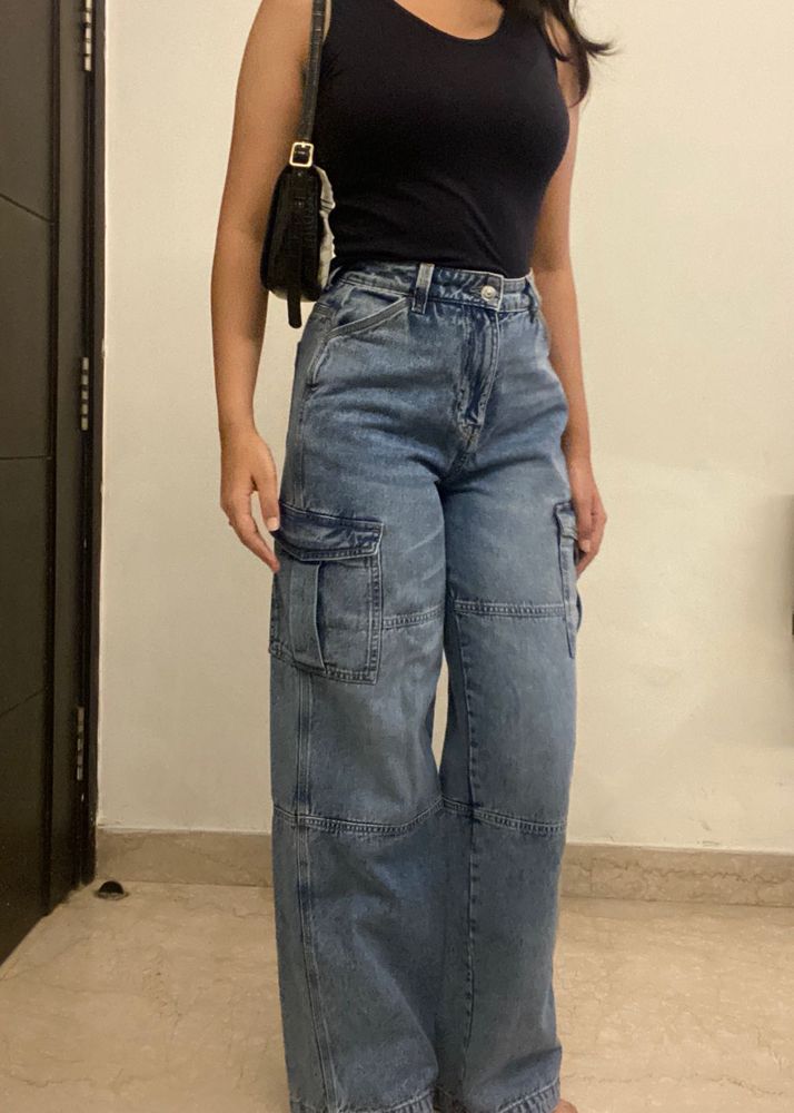 H&amp;M Baggy Cargo Jeans
