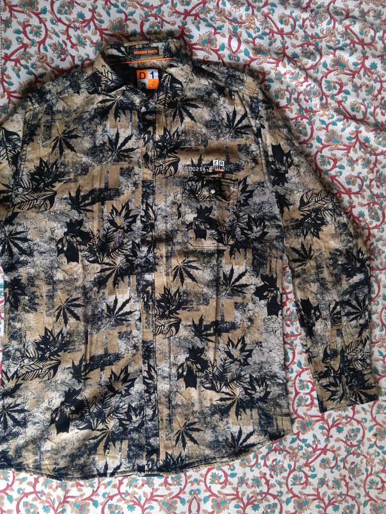 Abstract Leaf Print Button-Down