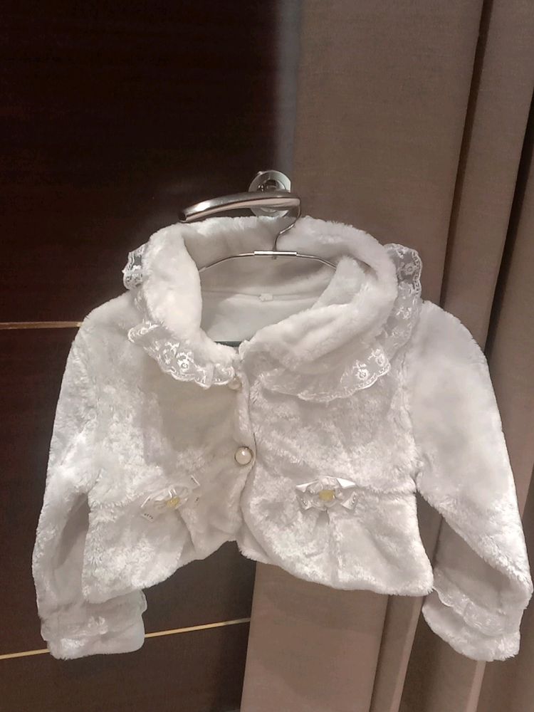 Cropped White Jacket