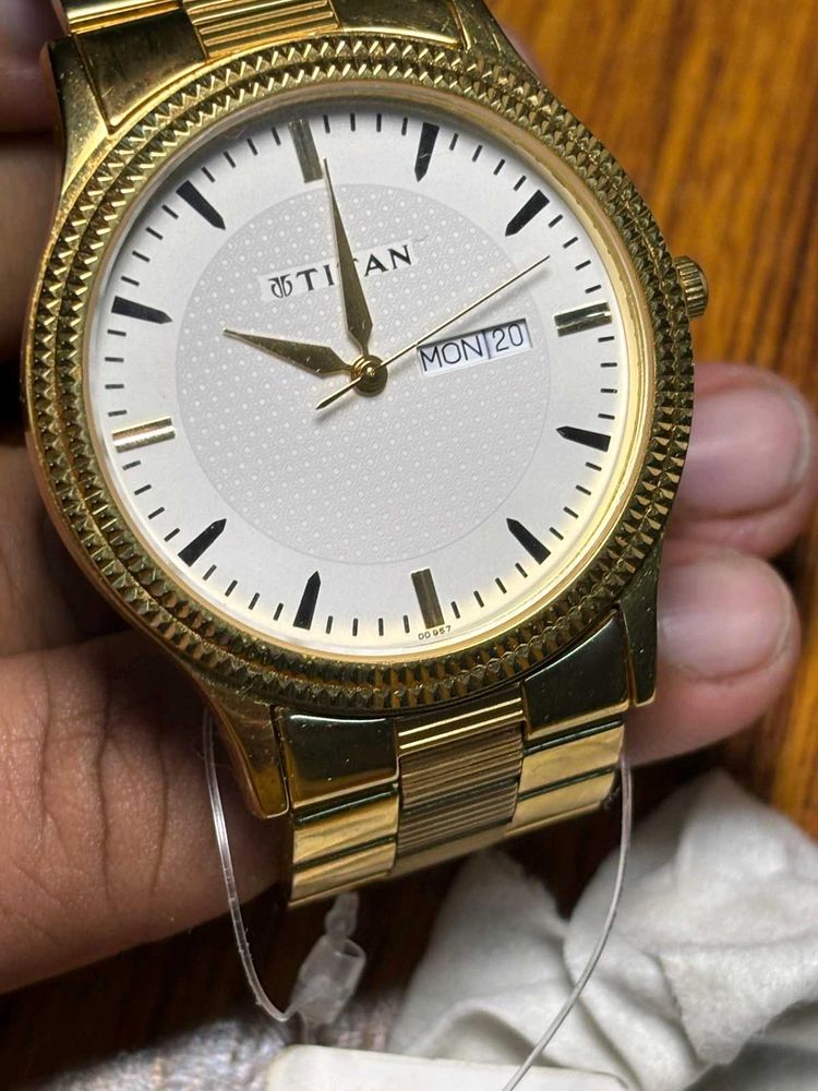 Titan Watch Men Scrat Less New Product