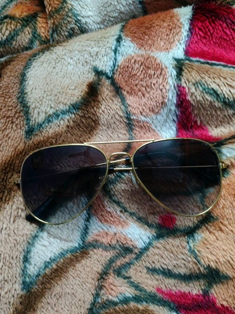 Mens Sunglasses Or goggles