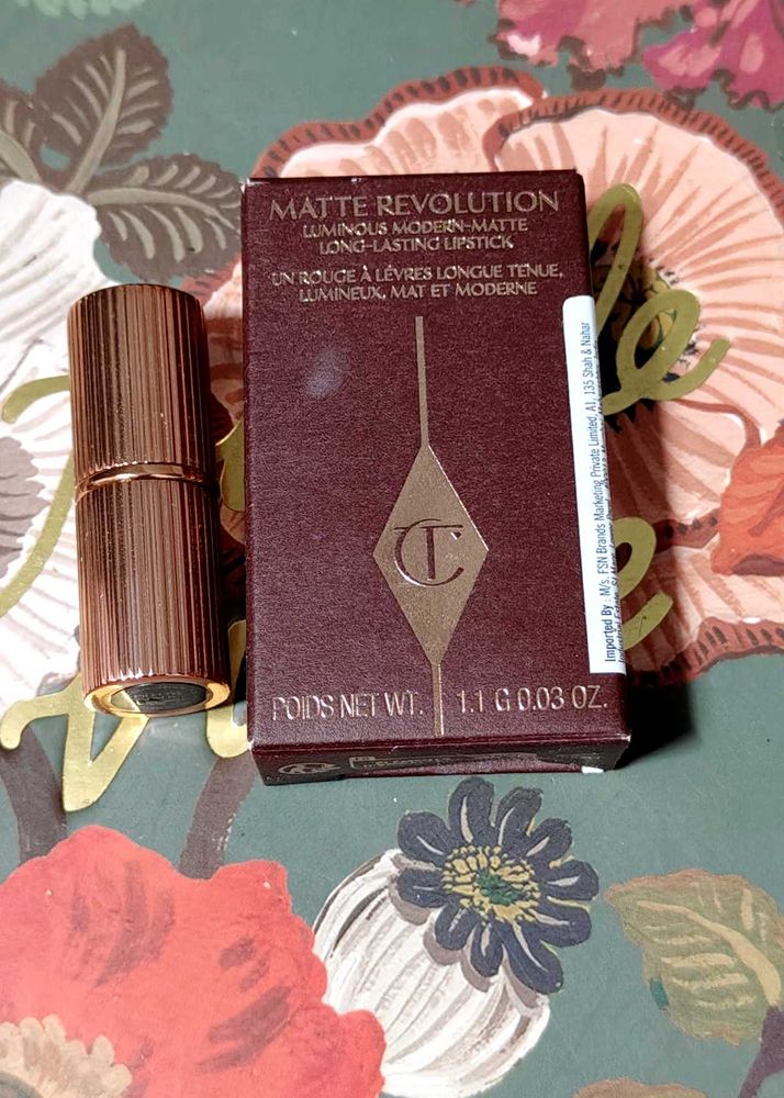 Charlotte Tilbury pillow talk mini Matte Lipstick