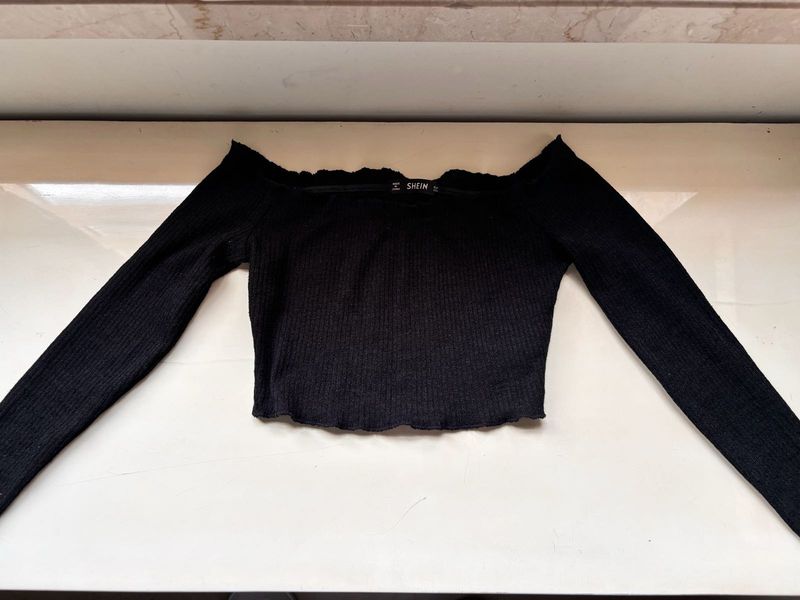 Black Off-Shoulder Long Sleeve Top