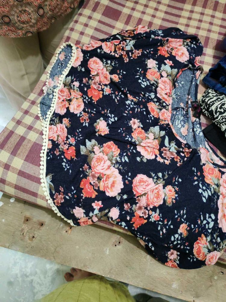 Floral Print Top