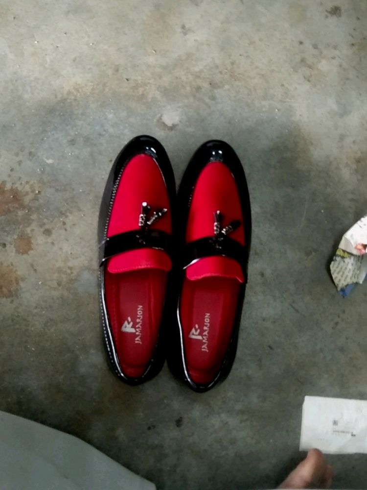 Shues