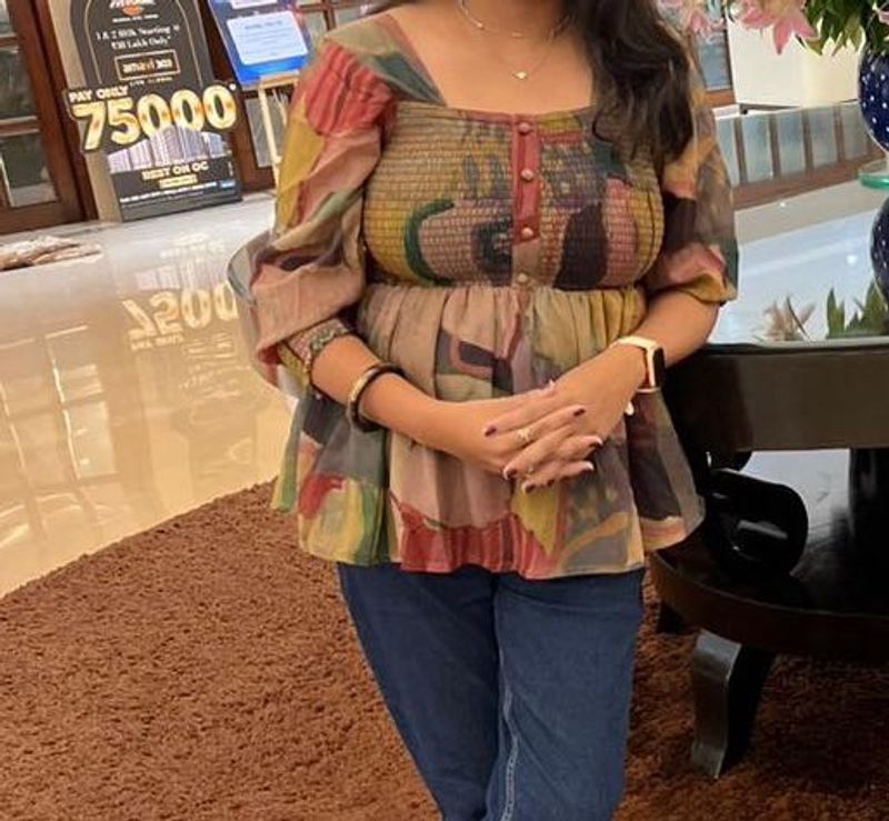 Abstract Print Top