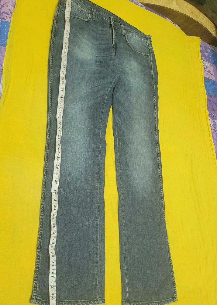 Bootcut Jeans
