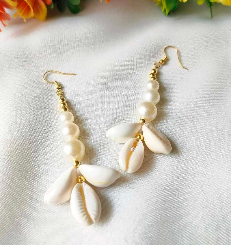 Cowrie Shell Pearl Drop Earrings