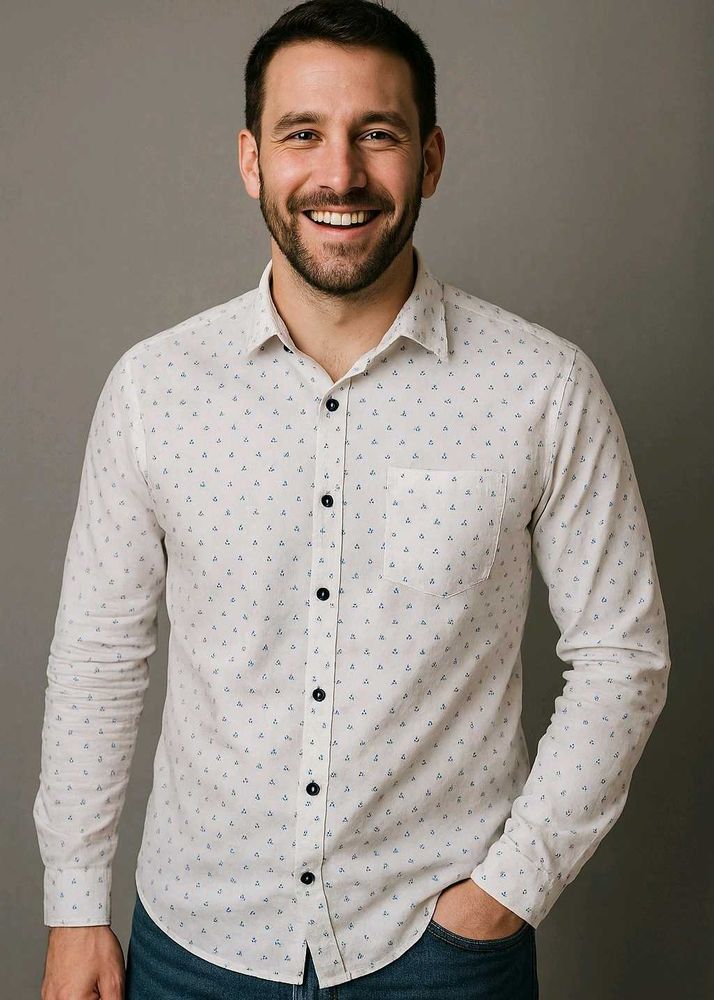 Men&#39;s Casual Shirt