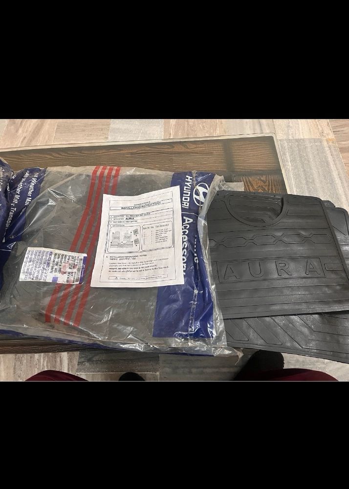 Hyundai Aura Rubber Footmats Original