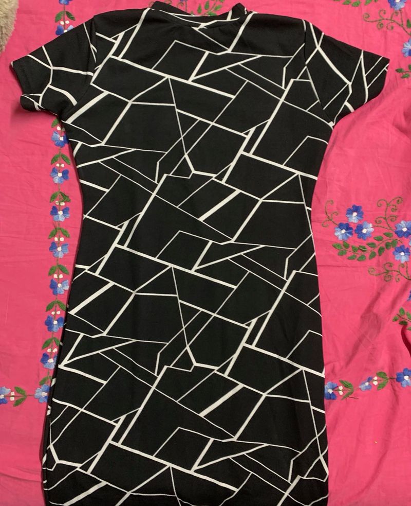 Geometric Print Bodycon Dress