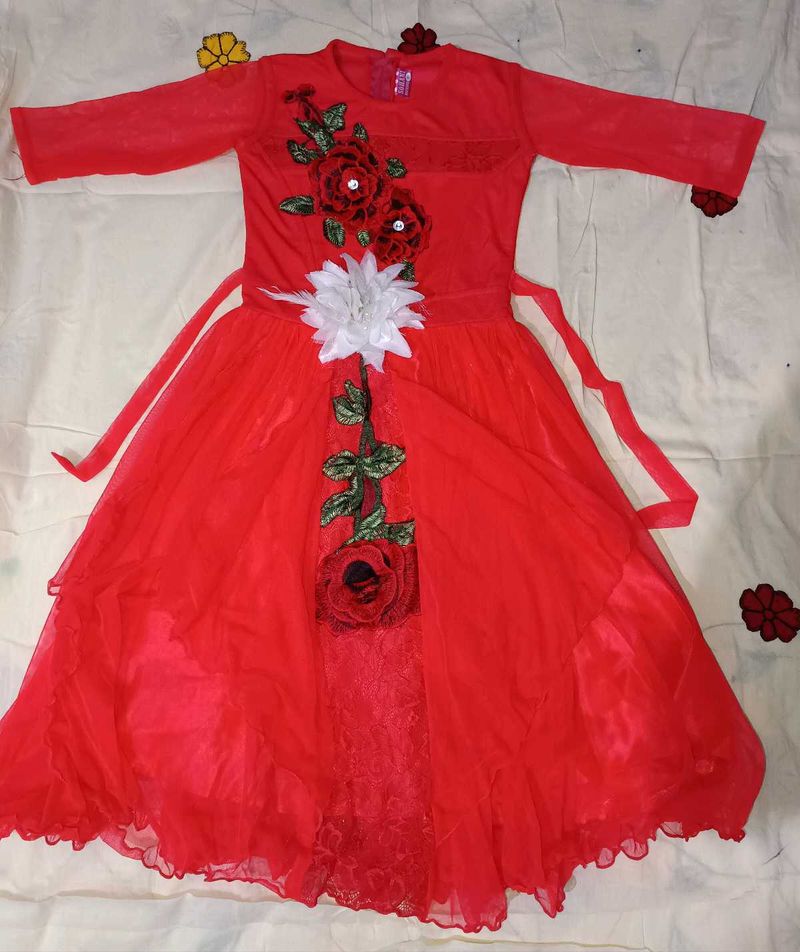 Ethnic Net Stitched Gown (Red)