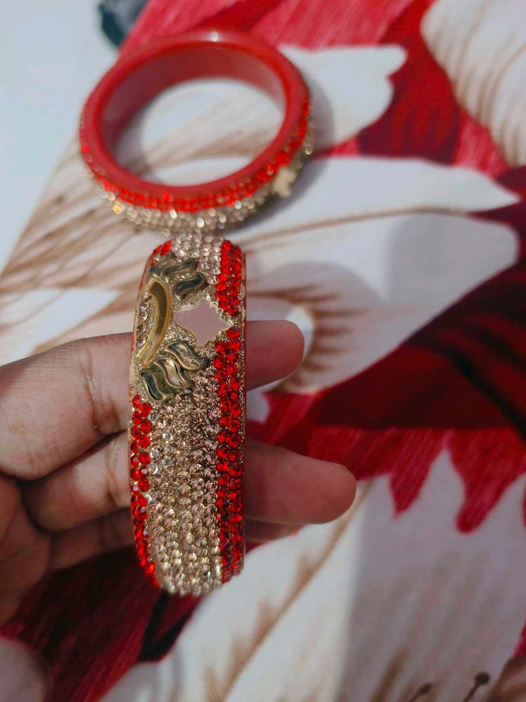 Red &amp; Gold Bridal Bangles
